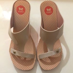 Zaxy Super Cute Wedge Sandals
